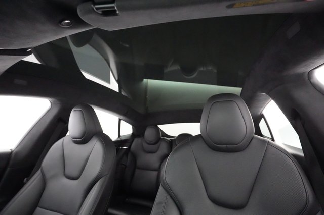 2023 Tesla Model S — photo 20 of 22
