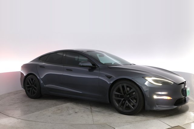 2023 Tesla Model S — photo 11 of 22