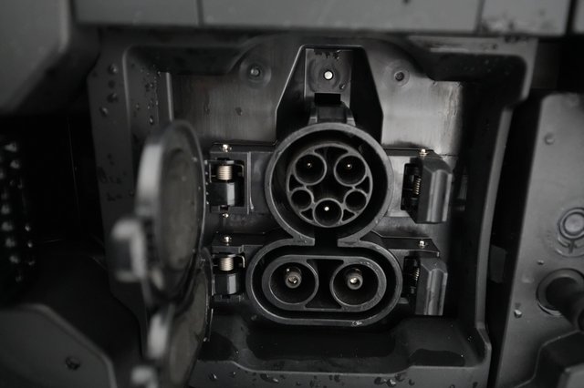 2023 Toyota bZ4X — photo 8 of 20