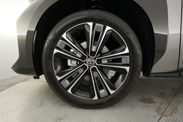2023 Toyota bZ4X — photo 16 of 20