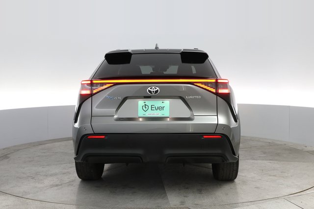2023 Toyota bZ4X — photo 12 of 20