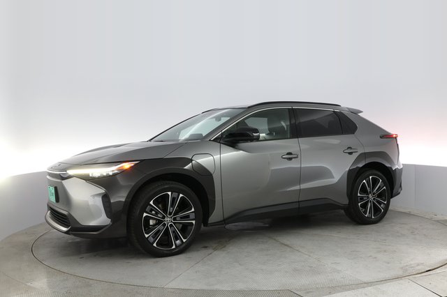 2023 Toyota bZ4X — photo 14 of 20