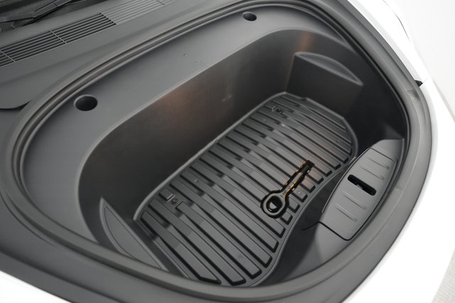 2022 Tesla Model 3 — photo 21 of 23