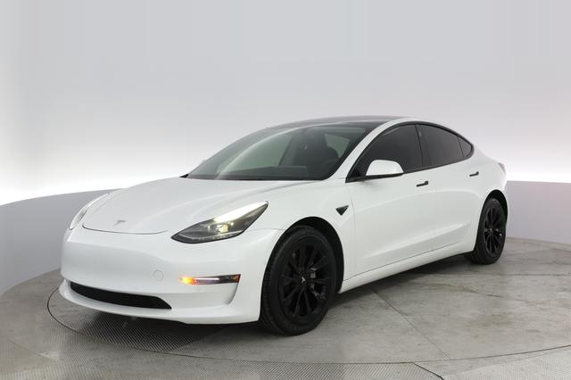2022 Tesla Model 3 — VIN 5YJ3E1EB0NF194696