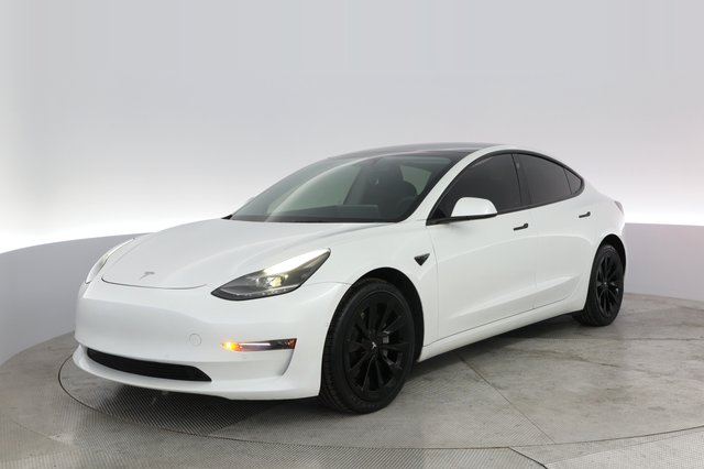 2022 Tesla Model 3 — VIN 5YJ3E1EB0NF194696