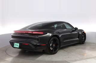 2020 Porsche Taycan — photo 2 of 22