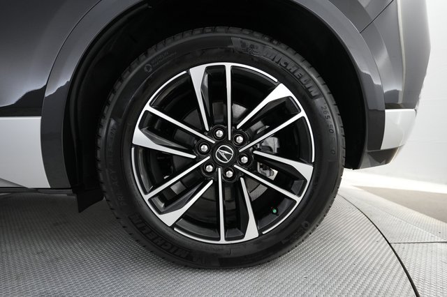 2024 Acura ZDX — photo 16 of 20
