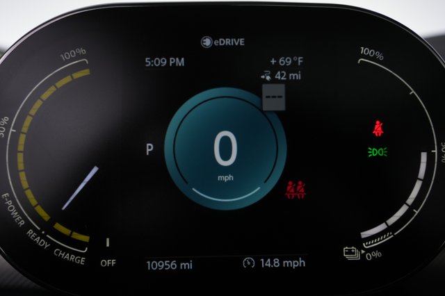 2024 MINI Cooper SE — photo 5 of 20