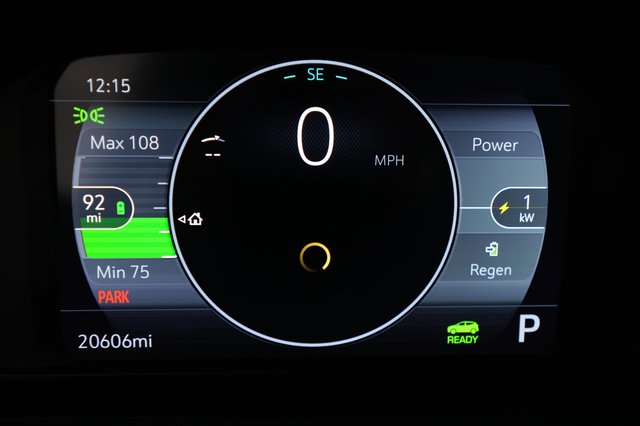 2022 Chevrolet Bolt EUV — photo 5 of 23