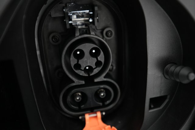 2022 Chevrolet Bolt EUV — photo 8 of 23