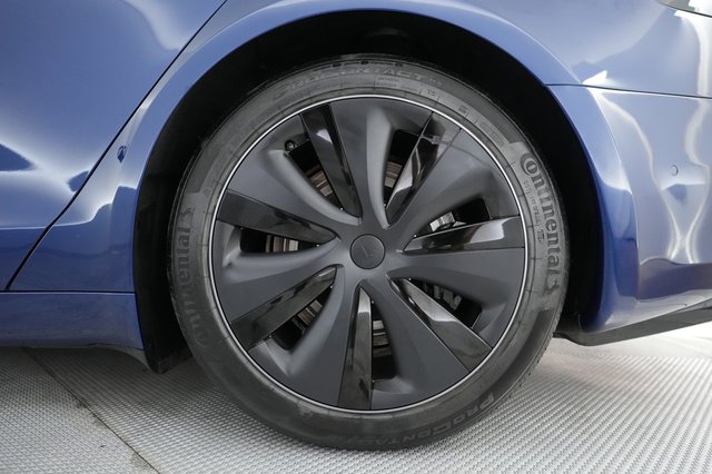 2022 Tesla Model S — photo 15 of 22