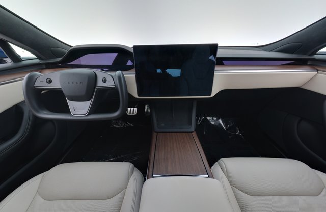2022 Tesla Model S — photo 20 of 22