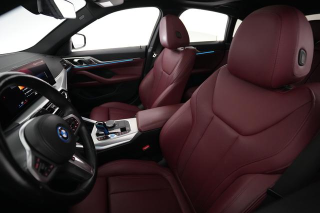 2022 BMW i4 — photo 3 of 21