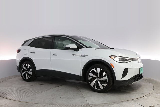 2022 Volkswagen ID.4 — photo 11 of 20