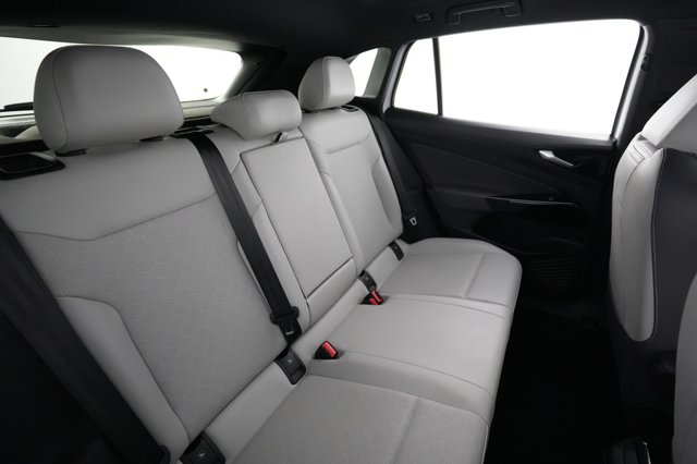 2022 Volkswagen ID.4 — photo 4 of 20