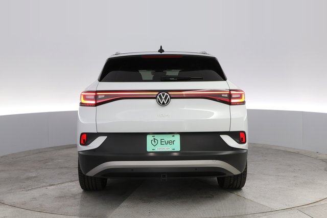 2022 Volkswagen ID.4 — photo 12 of 20