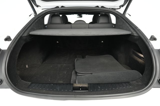 2023 Tesla Model S — photo 6 of 22