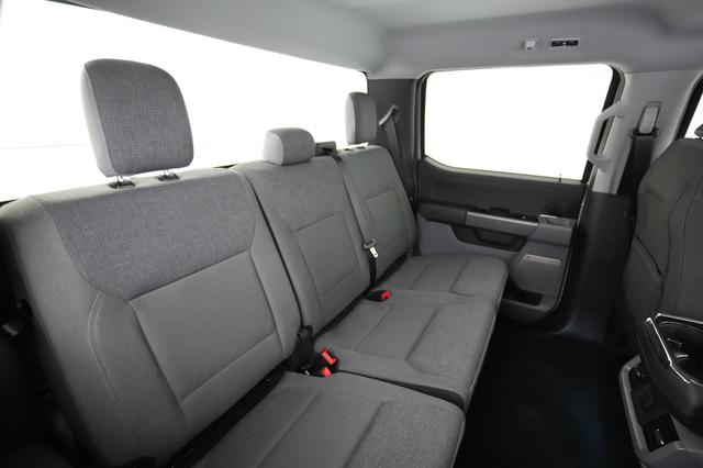 2024 Ford F-150 Lightning — photo 4 of 20