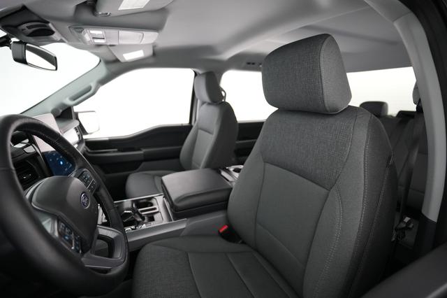 2024 Ford F-150 Lightning — photo 3 of 20