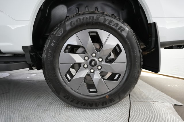 2024 Ford F-150 Lightning — photo 14 of 20