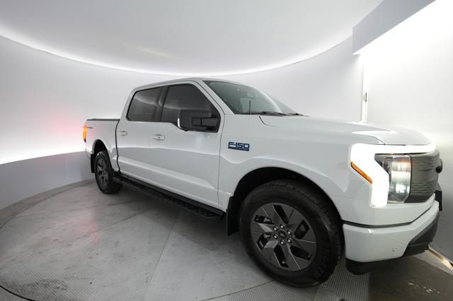 2024 Ford F-150 Lightning — photo 10 of 20