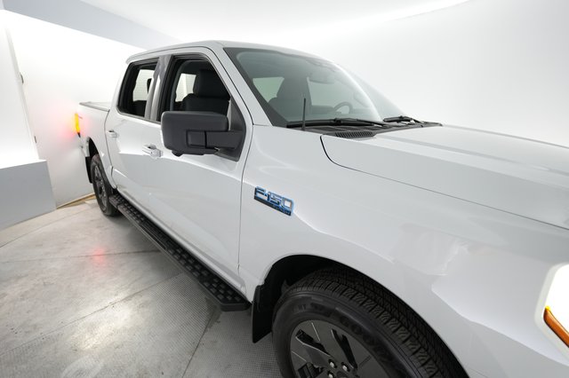 2024 Ford F-150 Lightning — photo 11 of 20