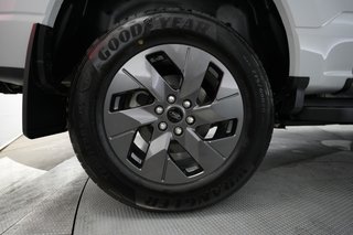 2024 Ford F-150 Lightning — photo 16 of 20