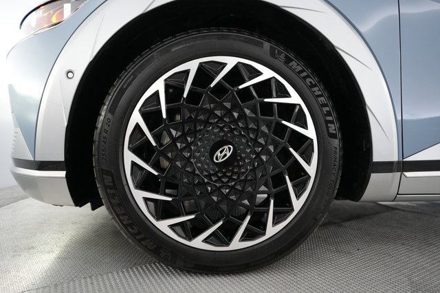 2024 Hyundai IONIQ 5 — photo 15 of 21