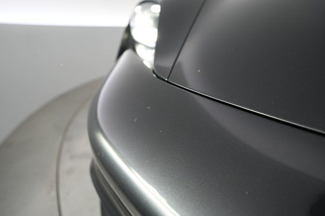 2021 Porsche Taycan — photo 22 of 23