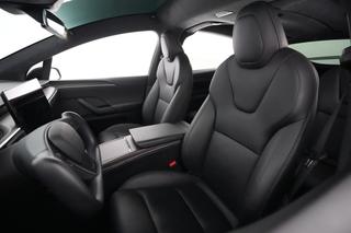 2022 Tesla Model X — photo 3 of 23