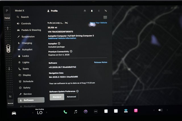 2022 Tesla Model X — photo 5 of 23