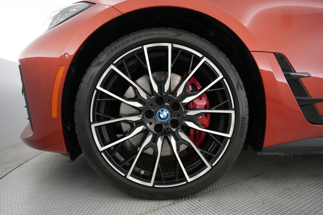 2023 BMW i4
