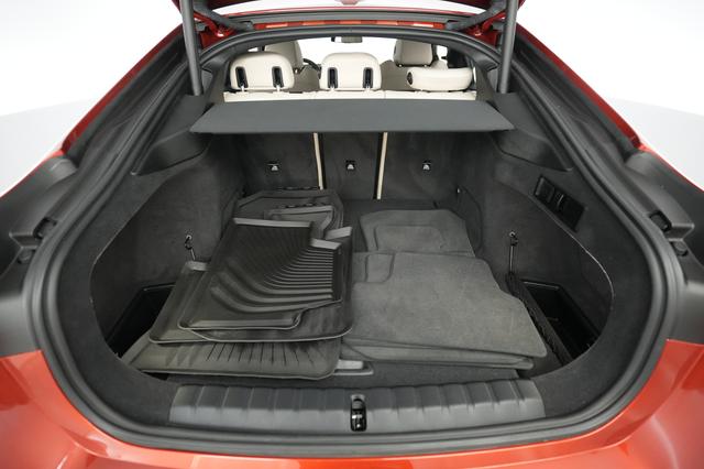 2023 BMW i4 — photo 6 of 22