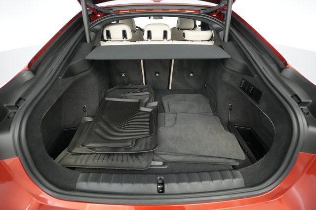 2023 BMW i4 — photo 6 of 22