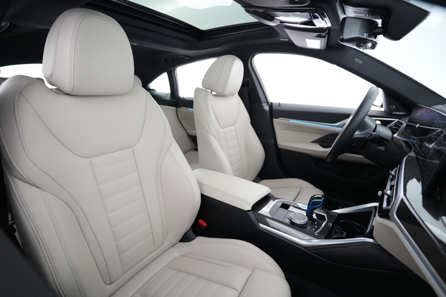 2023 BMW i4