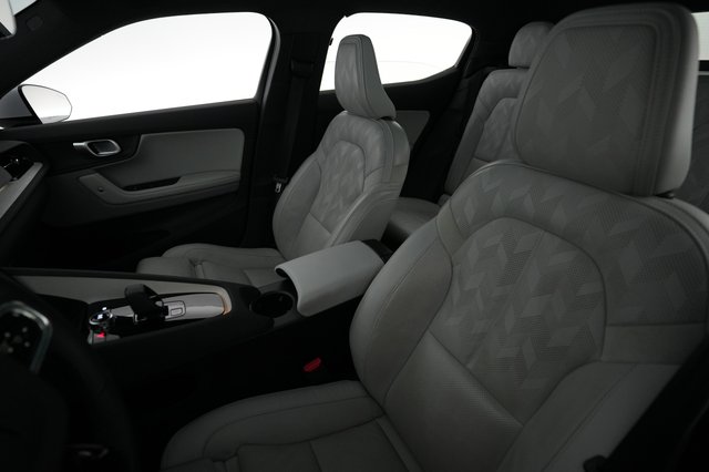 2024 Polestar 2 — photo 3 of 21