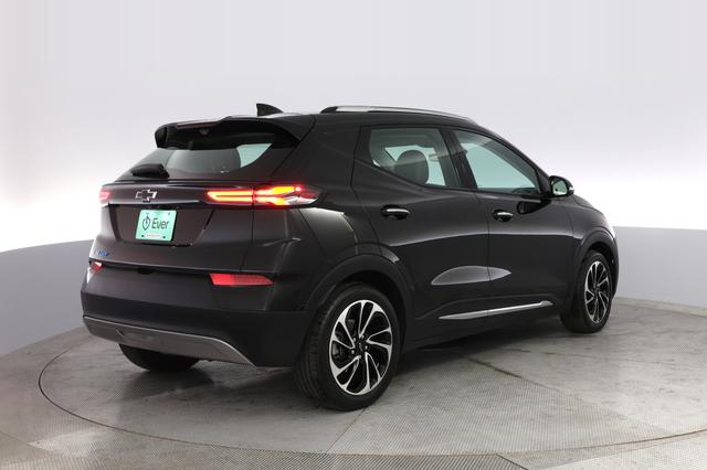 2023 Chevrolet Bolt EUV — photo 2 of 20