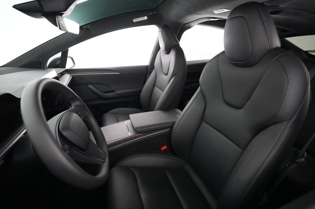 2024 Tesla Model X — photo 3 of 21