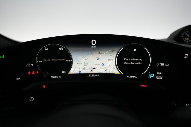 2021 Porsche Taycan — photo 5 of 25