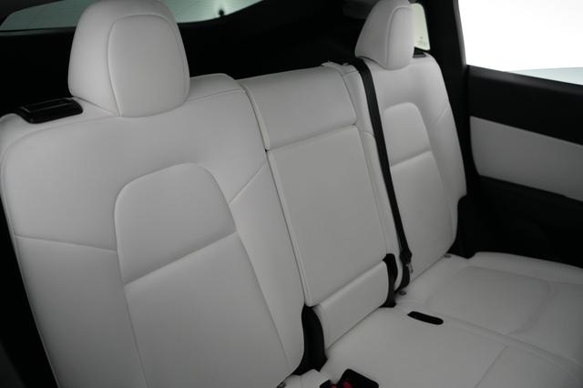 2021 Tesla Model Y — photo 4 of 21