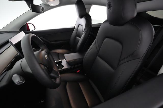 2022 Tesla Model Y — photo 3 of 22