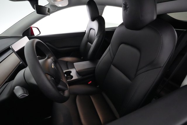2022 Tesla Model Y — photo 3 of 22