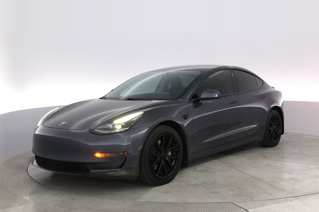 2022 Tesla Model 3 — VIN 5YJ3E1EAXNF212810