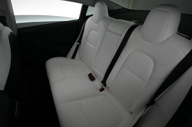 2023 Tesla Model 3 — photo 18 of 23