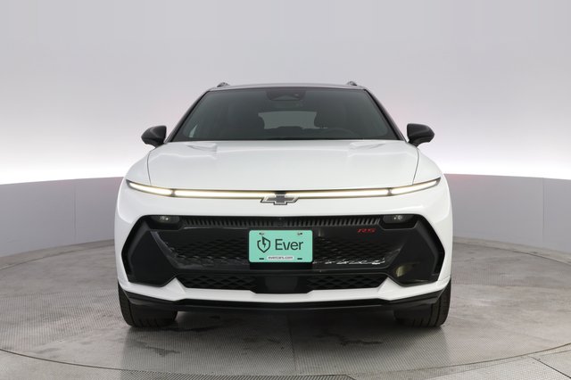 2024 Chevrolet Equinox EV — photo 9 of 20
