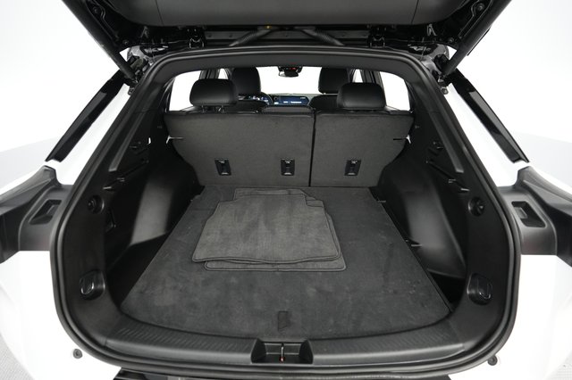 2024 Chevrolet Equinox EV — photo 6 of 20