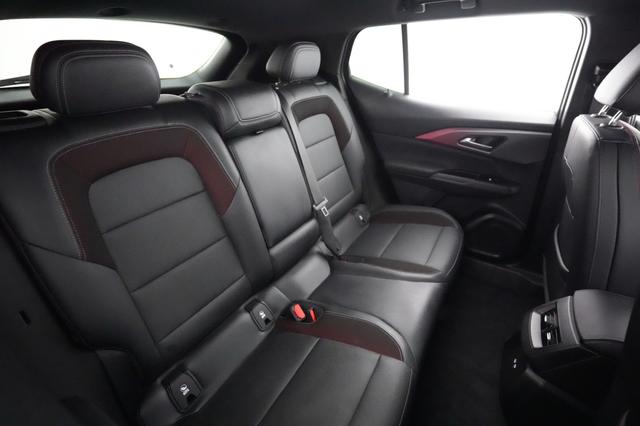2024 Chevrolet Equinox EV — photo 4 of 20