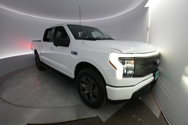 2024 Ford F-150 Lightning — VIN 1FT6W3L7XRWG01381