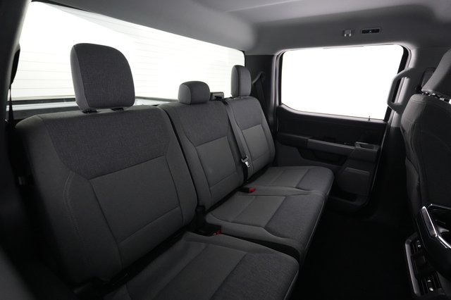 2024 Ford F-150 Lightning — photo 4 of 13