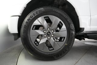 2024 Ford F-150 Lightning — photo 11 of 13